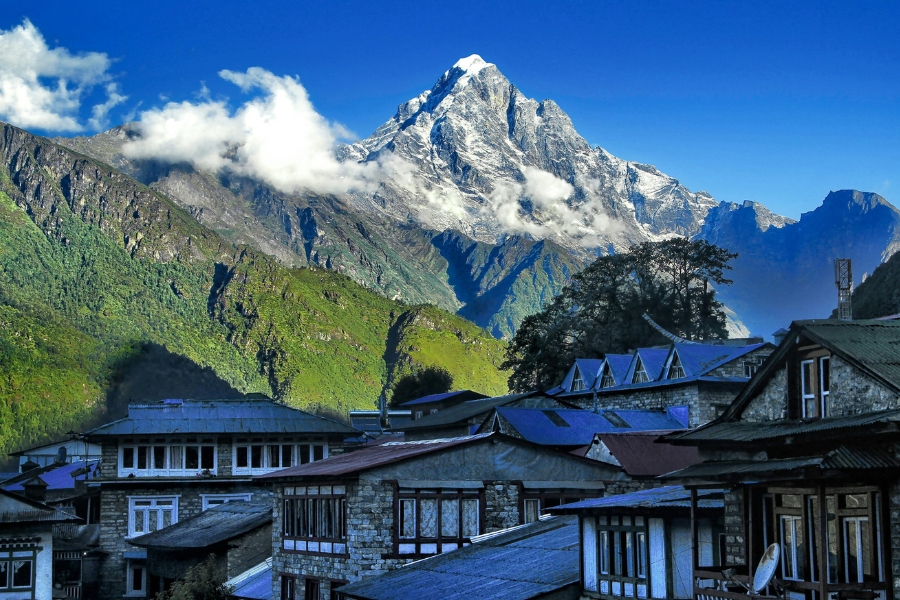 Tour Nepal 6 Ngày 5 Đêm: Khám Phá Everest Huyền Thoại Từ Tầng Mây